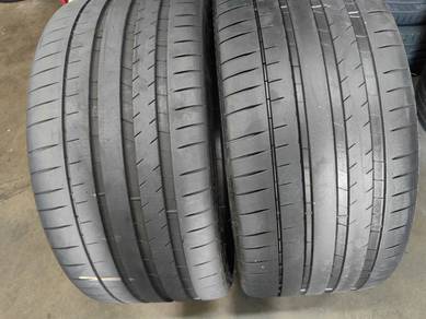TTH 285 30 22 Michelin ps4s