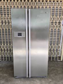 LG Side by Side Fridge Peti ais 581 Ltr