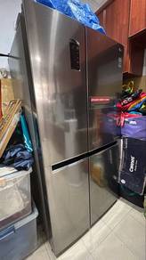 2-door fridge (LG)