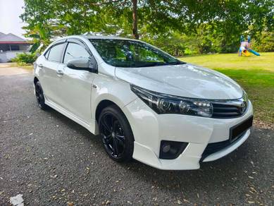 Toyota Altis ALTIS V in Batu Pahat, JHR