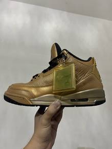 Jordan 3 six