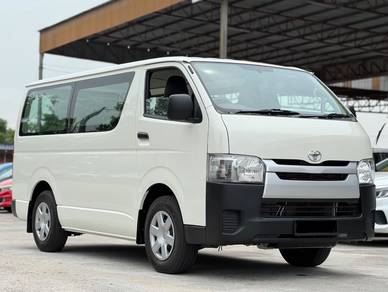2023 Toyota Hiace -