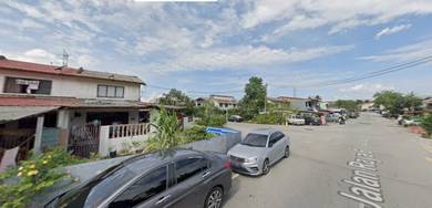 2-storey Terraced House For Sale in Seri Kembangan,SGR