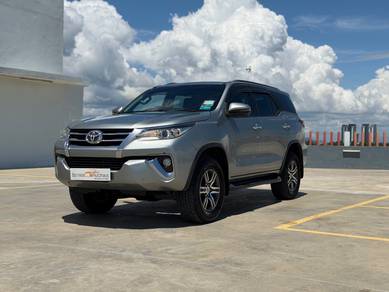 Toyota Fortuner VRZ 4x4 in Kota Kinabalu, SBH