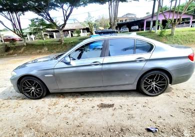BMW 523i 23i HIGH-LINE in Johor Bahru, JHR