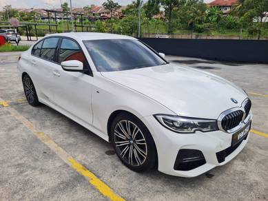 BMW 330i 30i M SPORT in Cheras, SGR