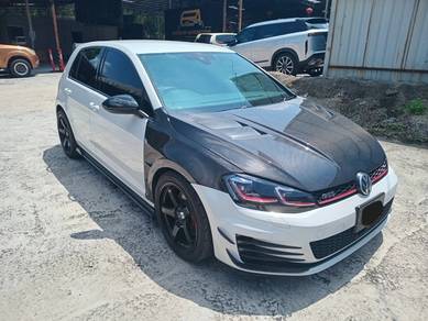 Volkswagen Golf GTi in Desa Petaling, KUL