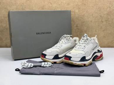 Balenciaga 524037 Women's Triple S Sneaker