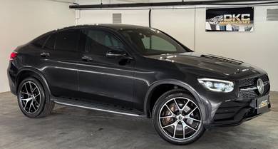 Mercedes Benz GLC300 300e 4MATIC COUPE in Seri Kembangan, SGR