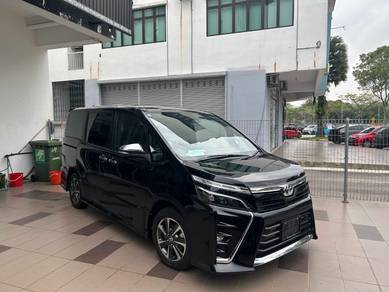 Toyota Voxy ZS KIRAMEKI III in Johor Bahru, JHR