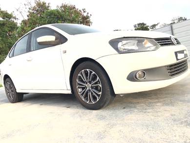 Volkswagen Polo (CBU) in Muar, JHR