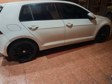 Volkswagen Golf TSI in Bandar Mahkota Cheras, SGR
