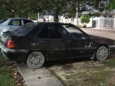 Proton Saga LMST in Kapar, SGR