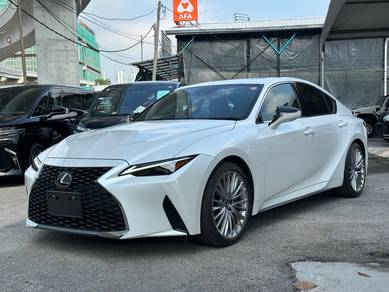 2021 Lexus IS 300