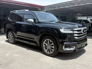 Toyota Land Cruiser ZX in Likas, SBH