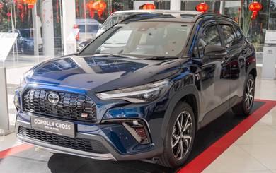 Toyota Corolla Cross HYBRID GR SPORT in Bangsar, KUL