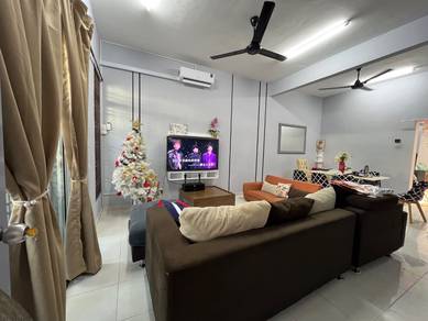 Mount Austin crest 4bedroom landed 16pax