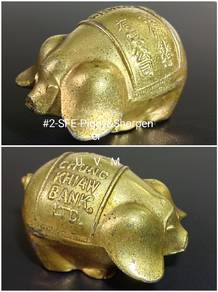 Piggy paperweight with Sharpener 