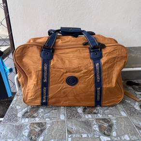 Samsonite rolling travel bag