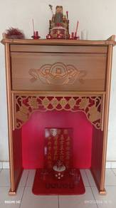 99% New Wooden Altar / Two-Tier Floor-Standing Altar (Location: Sungai