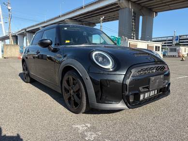 Mini Cooper S S 3DOOR in Gombak, SGR