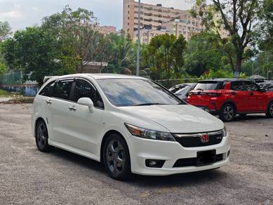 Honda Stream i-VTEC RSZ in Seri Kembangan, SGR
