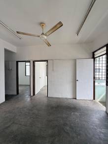 Flat For Sale in Flat Taman Perling