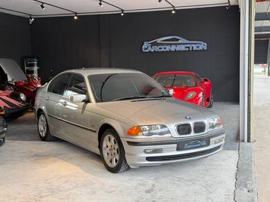 BMW 325i 25i (CKD) in Subang Jaya, SGR