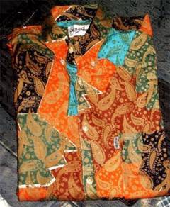 Retro Design Shirt - Size M ( JC Benney )