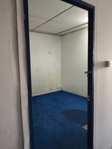 Room in Penampang, SBH