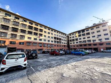 Flat For Sale in Taman Desa Karunmas Flat