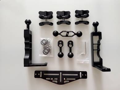 Underwater scuba camera ball joint tray system