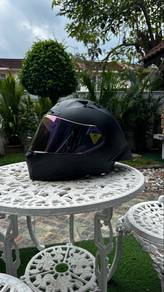 helmet zues zs 826