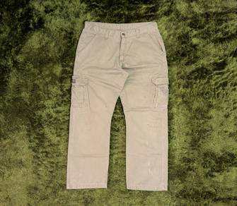 Wrangler Cargo sz 36.