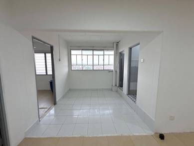 Flat For Sale in Seksyen 16 Bandar Baru Bangi