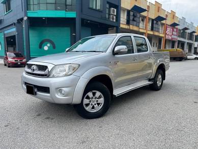 Toyota Hilux G in Batu Caves, SGR