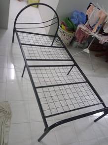 katil Besi