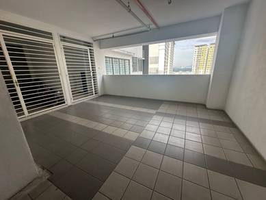 Condominium For Sale in Ameera Residence