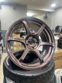 NEW 18x8.5 5x114.3 ADVAN RACING RG-4 CIVIC FC FE
