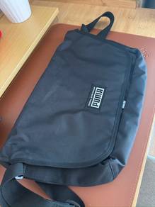 Original Puma slung school bag