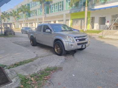 Isuzu D-Max Ddi iTEQ 4x4 (PREMIUM) in Kemaman, TRG