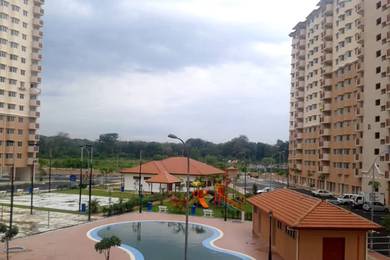 Apartment For Rent in Pangsapuri Damai (Subang Bestari)