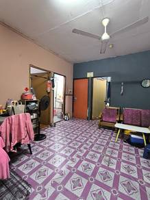 Flat For Sale in Taman Publik Jaya