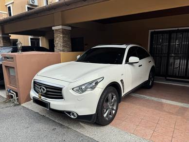 Infiniti FX 37 STANDARD in Mont Kiara, KUL