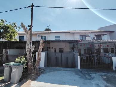 Terraced House For Sale in Batu Berendam,MLK