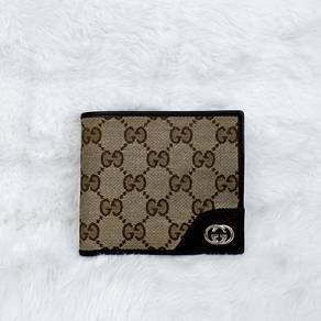 Gucci Wallet Brown Short GG Coin