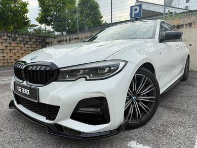 BMW 330i 30i M SPORT in Seri Kembangan, SGR