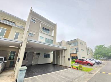 3-storey Terraced House For Sale in Kota Samarahan,SWK