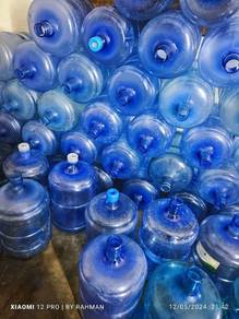 Empty Bottles. pp.13C