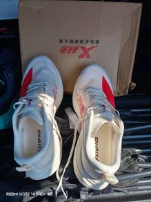 Kasut Running Utk Dijual